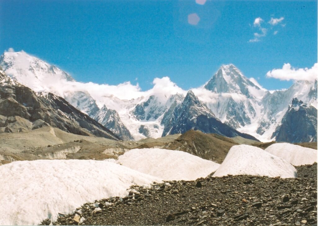Elite veteran mountaineer Nirmal ‘Nims’ Purja killed in avalanche on Broad Peak in PoK